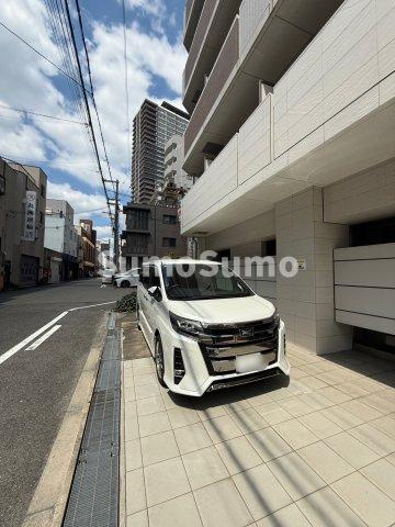 ラナップスクエア南堀江の駐車場
