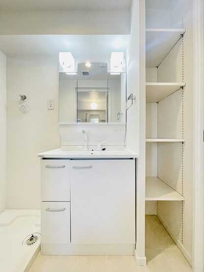 【独立洗面台】 | ライオンズマンション野間