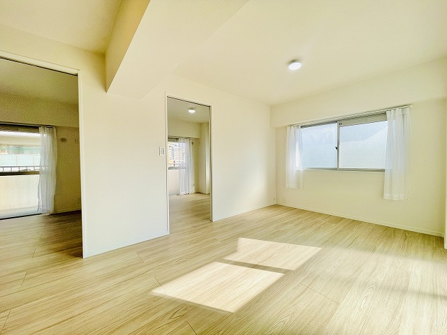 【居間・リビング】 | ライオンズマンション野間