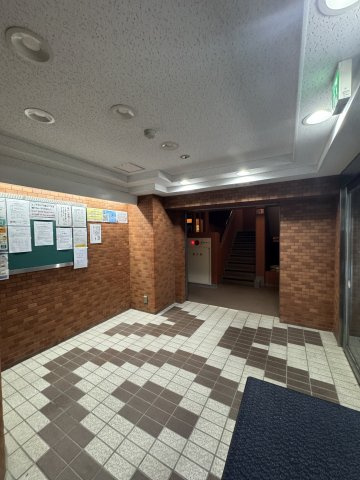 ライオンズマンション神戸西橘通のロビー