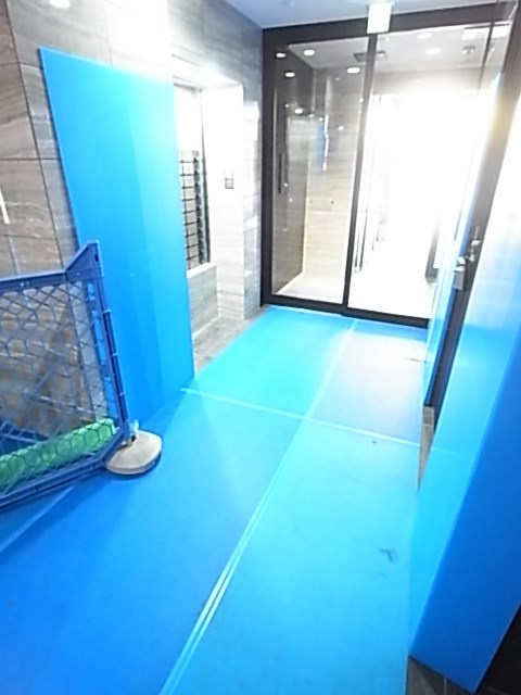 ララプレイス ザ・神戸シルフの外観