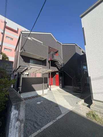 ラディアンレジス観音山の外観