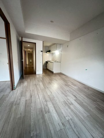 プランドール中屋の居間・リビング