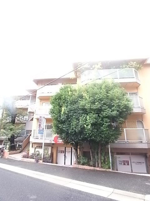 ラムール籠池の外観