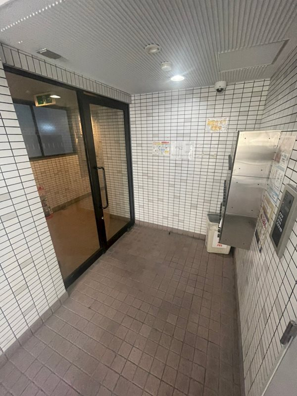 ライフステージ難波のロビー