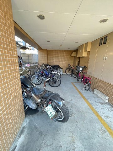 ラファ西宮北口の外観