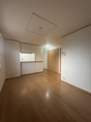 ラッフィナート・カーサ壱番館の居間・リビング