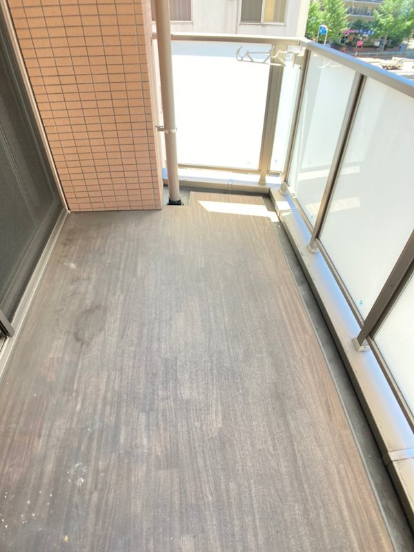ラクラス江戸堀のバルコニー