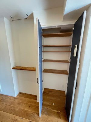 【収納】 | 南篠崎スカイハイツＢ棟 | リビングの収納スペースです。