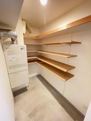 【玄関】 | 南篠崎スカイハイツＢ棟 | 玄関横のシューズインクローゼットです。