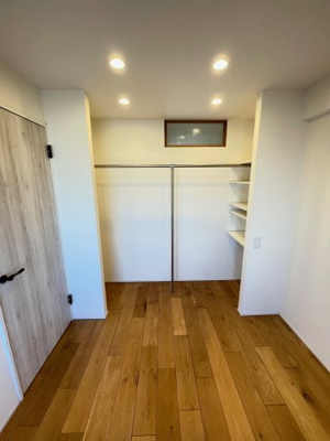 【洋室】 | 南篠崎スカイハイツＢ棟 | オープンクローゼットの為、圧迫感は感じません。