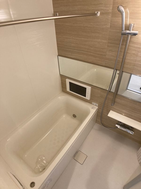 ラクラス本町東の浴室