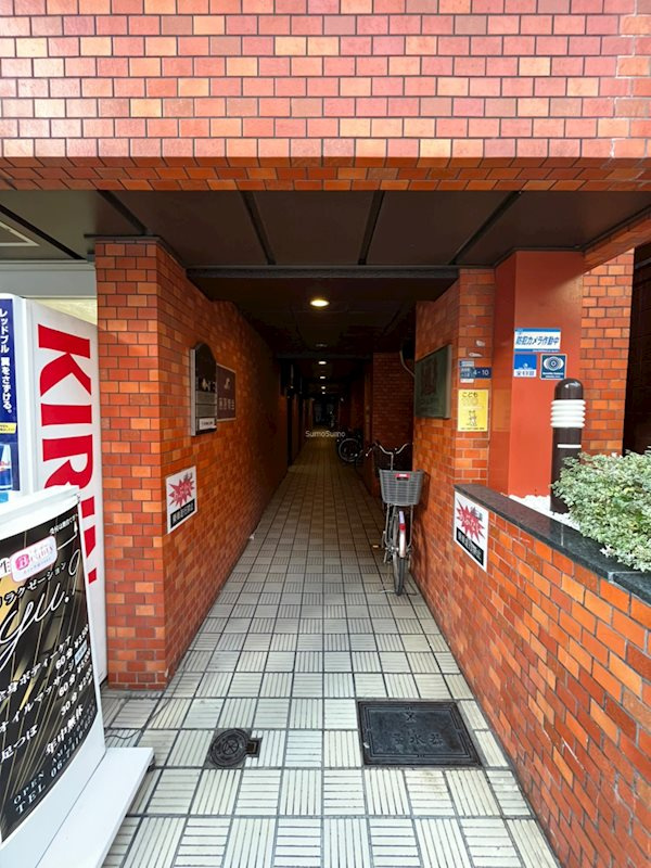 ライオンズマンション東本町第2のエントランス|毎日通るエントランスはこのようになっています