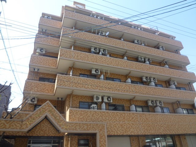 ライオンズマンション神戸元町第３の外観