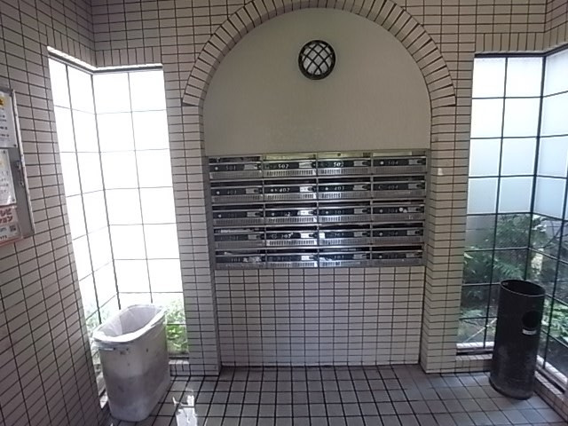 ラフェンテ塚本のロビー
