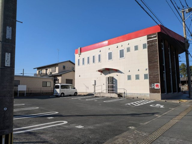 荒尾市東屋形2丁目の駐車場