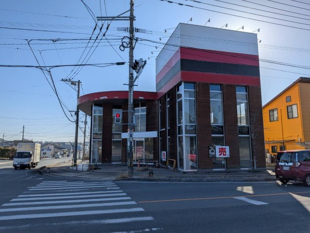 荒尾市東屋形2丁目の外観
