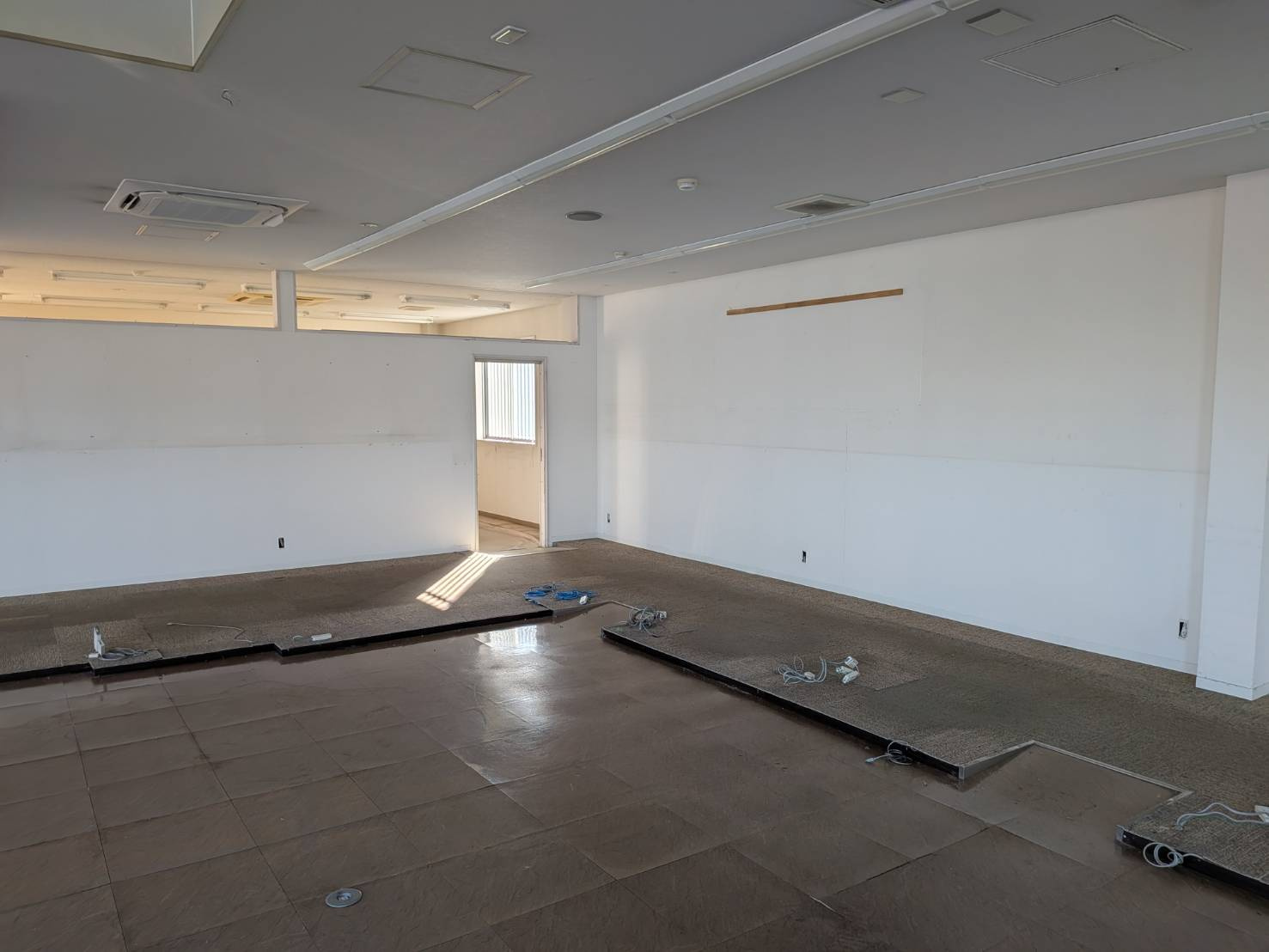 荒尾市東屋形2丁目の内装