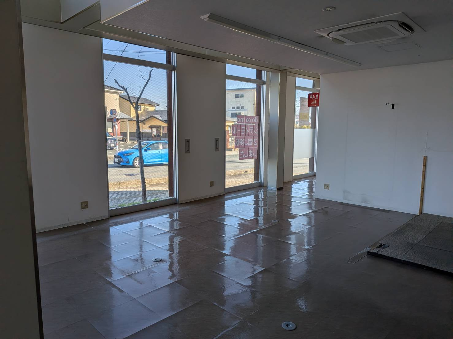 荒尾市東屋形2丁目の内装