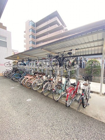 ブランベール甲東園の外観