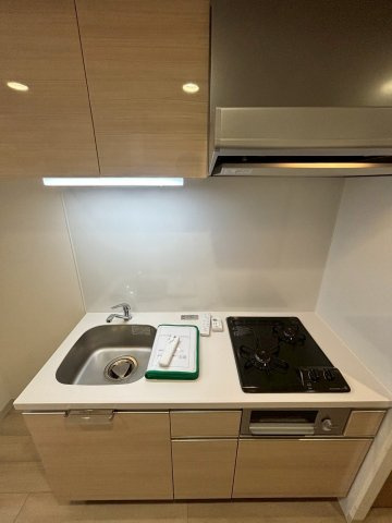 プレサンス堺筋本町エグゼブランのキッチン