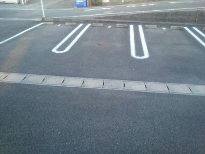 【駐車場】 | リバーサイドカーサＣ