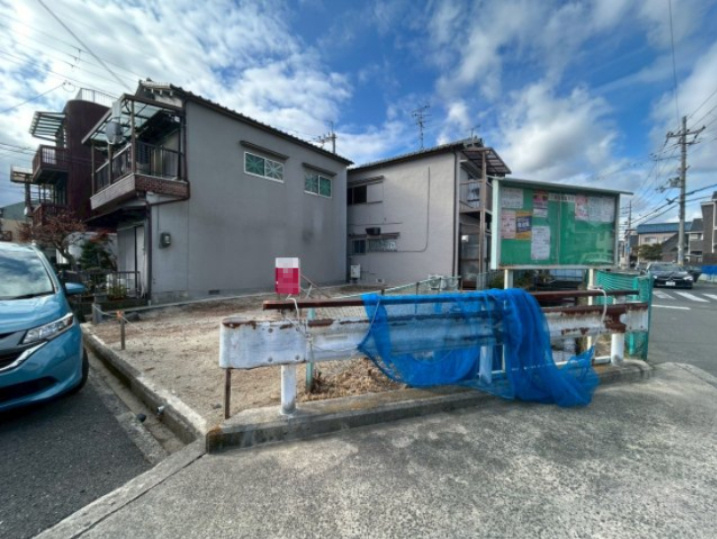 寝屋川市高柳7丁目の外観|寝屋川市立啓明小学校   約420m(徒歩約6分）
寝屋川市立第九中学校　約815ｍ(徒歩約11分）