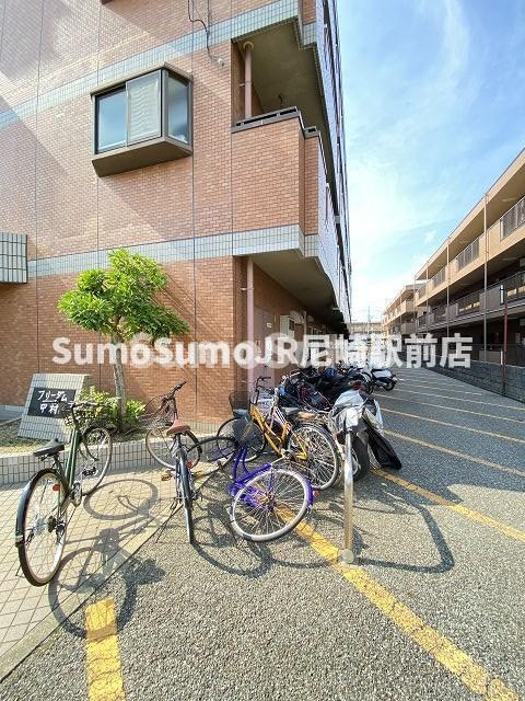 フリーダム中村のその他共用部分|外観もきれいです