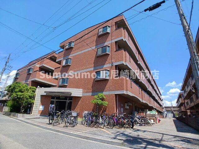 フリーダム中村の外観|おしゃれな外観です