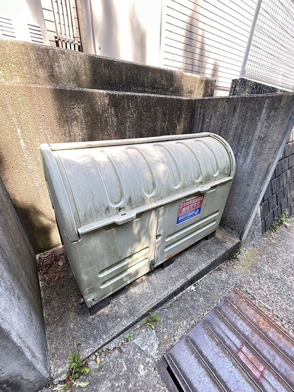 レオパレス長峰ヴィラの外観