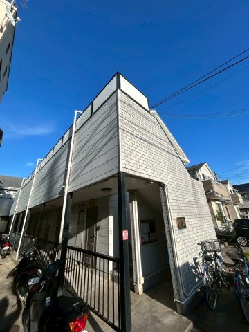 レオパレスRAFFINATOⅡの外観