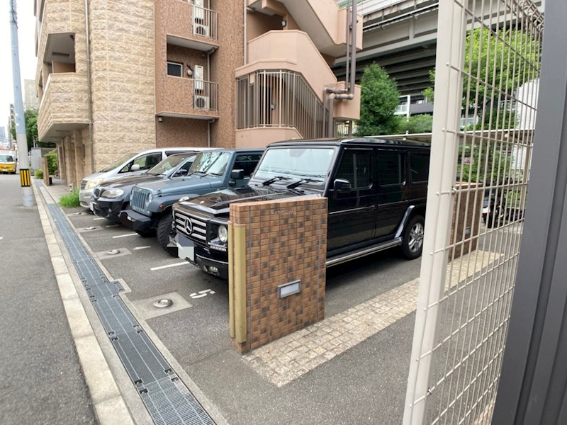 プレサンス心斎橋ルティアの外観|外はこのようになっています