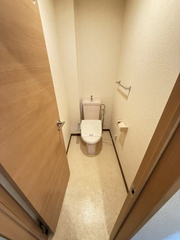 フリーダム武庫の里Ⅲのトイレ|トイレもきれいです
