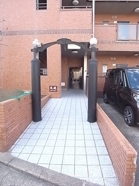 フリーダム武庫の里Ⅲの外観|おしゃれな外観です