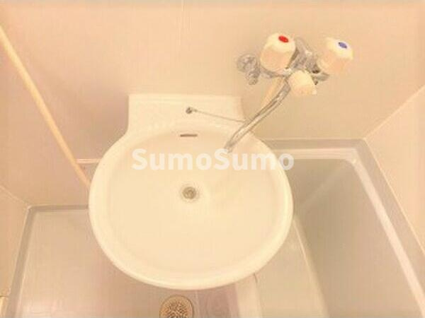 レオパレスアクティの洗面所|使いやすい洗面所です