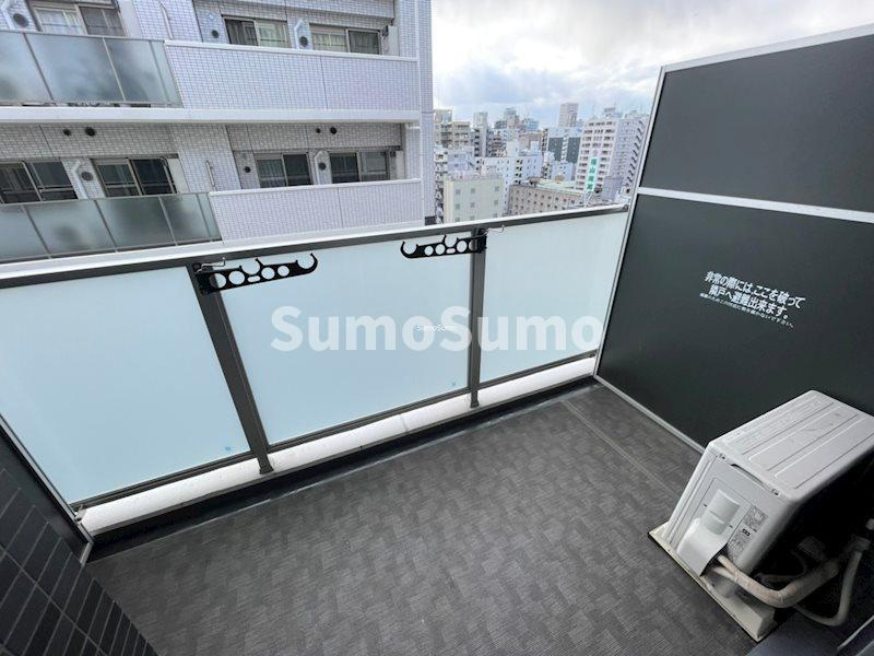 プレサンス松屋町駅前デュオのバルコニー