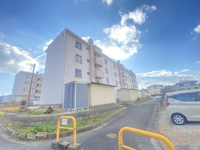 大堀ハイツ四号棟の外観|R8.2.1撮影　外観写真