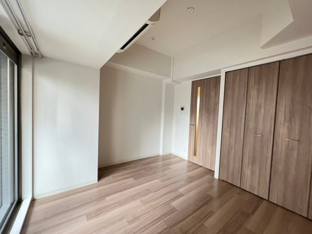 プレサンス松屋町グレースの寝室
