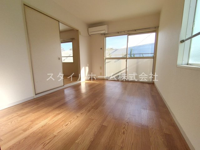 グリーンステージ西浦の居間・リビング