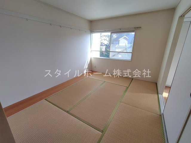 グリーンステージ西浦の和室