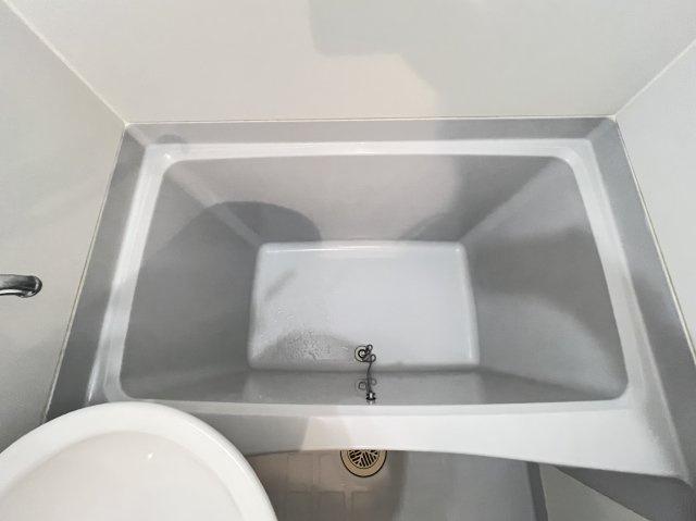レオパレス北青木の浴室