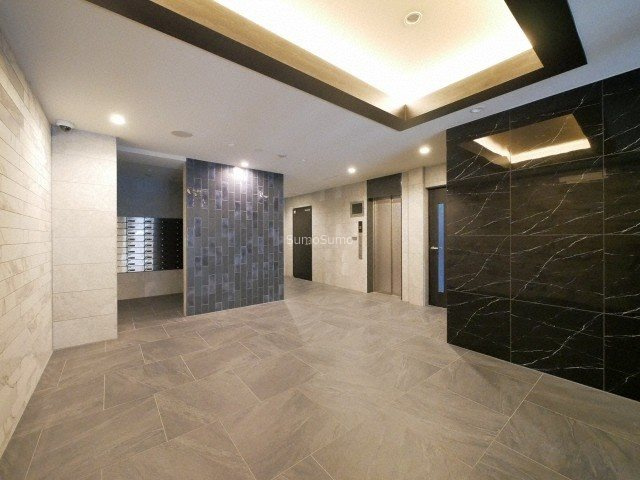 プレサンス天満橋ヴェルエラのロビー|ロビーです