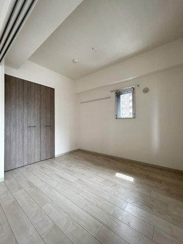 プレサンス松屋町駅前デュオの寝室