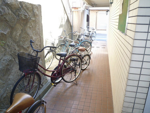 ルパレ旗塚の外観