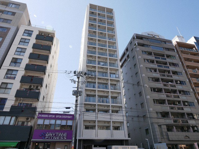 レオンコンフォート谷町六丁目の外観|おしゃれな外観です
