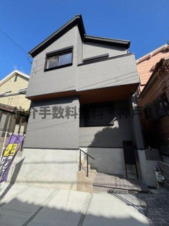 【外観】 | 神戸市垂水区星陵台7丁目　新築戸建　仲介手数料無料！ | 落ち着いた雰囲気の外観です