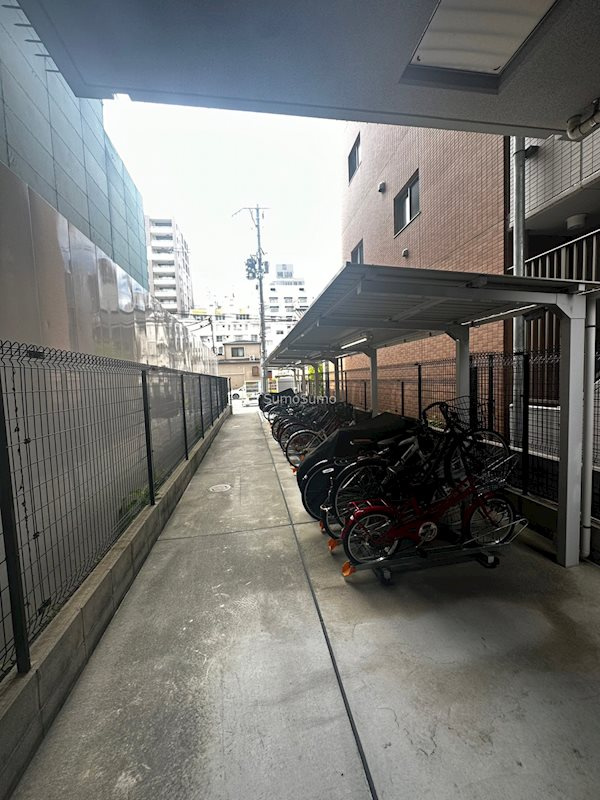レオンコンフォート上本町カレントの外観