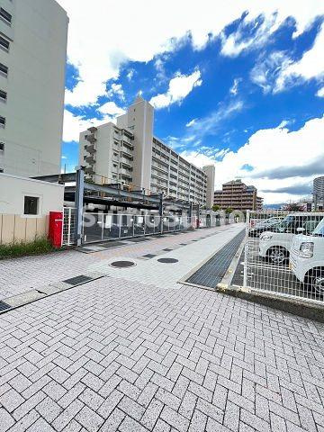 西宮市津門大箇町の賃貸マンションの外観
