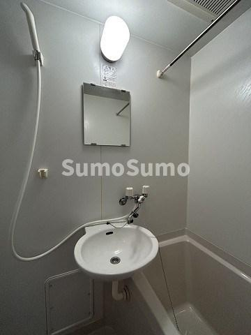 レオパレス高尾Ⅲの洗面所