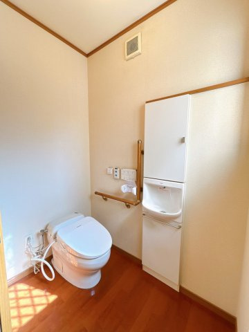 中古戸建　羽島市江吉良町　平成17年築のトイレ